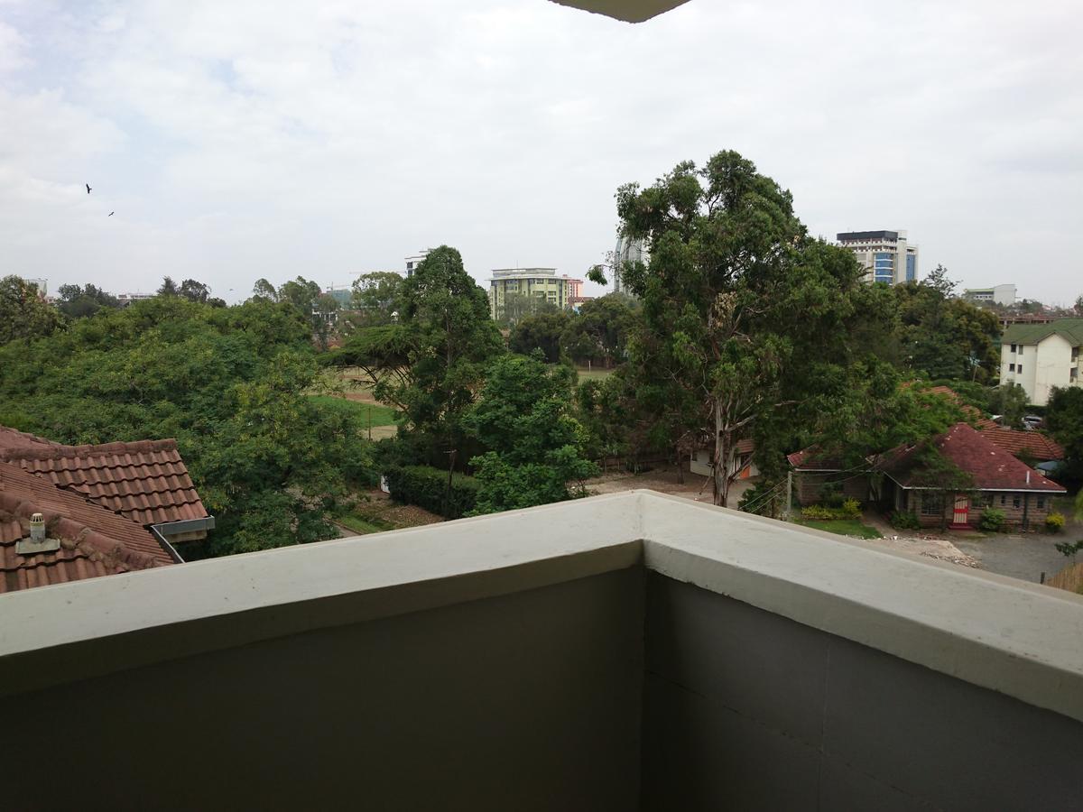 Tomax Yaya Brooks Apartment Nairobi Bagian luar foto
